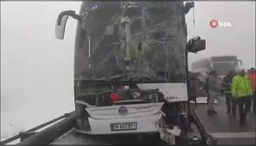 Gemerek'te zincirleme kaza! Yaralılar var