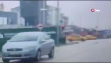Bursa'da ters yöne giren otomobil trafikte panik yarattı!
