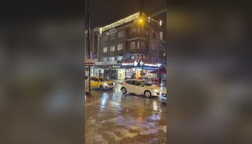Bursa'da ani sağanak paniği! Vatandaşlar kaçacak yer aradı...