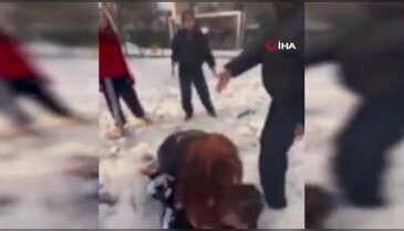 Kız grubundan kan donduran zorbalık! "Gençlik nereye gidiyor?" dedirten görüntüler...