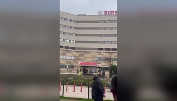Bursa Şehir Hastanesi'nde korku dolu anlar! Taksi durağına saldırdı...