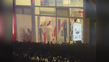 İstanbul'un göbeğinde banka soygunu! Paraları çalıp tüydü...