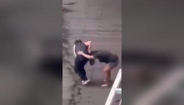 Kardeşiyle yasak aşk yaşayan hamile eşini havuzda boğmaya çalıştı