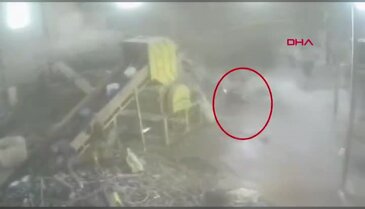 Bursa'da inanılmaz kurtuluş! 20 tonluk ölüm teğet geçti
