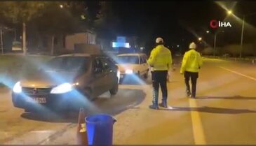 Genç sürücünün ehliyet macerası polisleri güldürdü