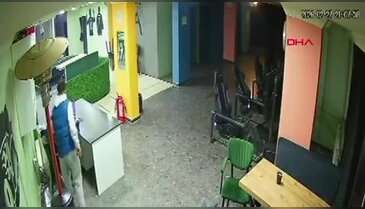 İnternet kafede dehşet! Biri 18 diğeri 17 yaşında...