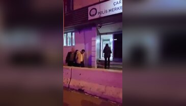 Bursa Polisi'nden gece yarısı operasyonu: Durdurulan şahıs firari çıktı...
