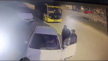 Bursa'da otobüs ile minibüs çarpıştı: Yaralılar var!