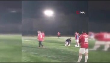 Bursa'da halı sahada kalp krizinden yaşamını yitirmişti! O anlar kameralara yansıdı...