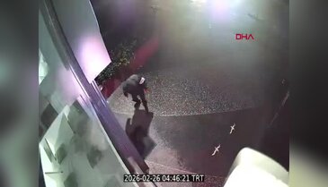 İki dakikada 18 milyon TL buhar oldu! Kuyumcu soygunu kamerada...