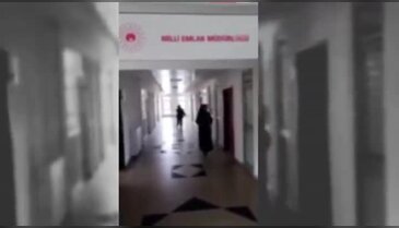 Devlet dairesinde skandal! Vatandaş o anları kayda alıp paylaştı...