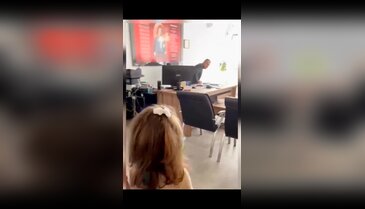 Bursa'da küçük yüreklerden büyük mesaj! "Öğretmene el kalkmaz"