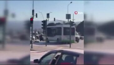 Bursa'da özel halk otobüsü ters şeride girdi