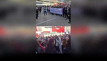 Bursa'da 8 Mart yürüyüşü: CHP Kadın Kolları meydanlarda
