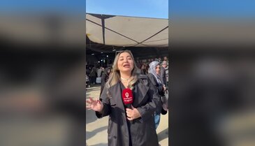 Bursa'da bayram öncesi pazarlarda yoğunluk! Kalabalık var, alışveriş sınırlı...