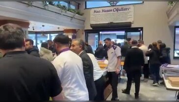 Tatlı telaşı sokağa taştı: Bursa'da kuyruklar oluştu!