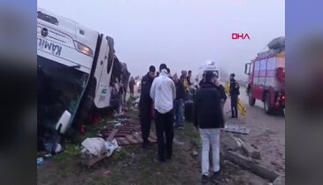 Bayram sabahı korkunç kaza: Yolcu otobüsü devrildi! Ölü ve yaralılar var...