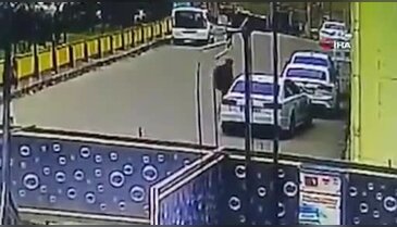 Bursa'da akılalmaz kaza! Sürücüsüz araç trafiğe çıktı...