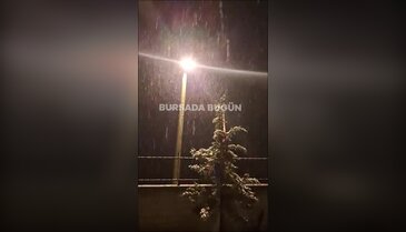 Bursa Keles'te kar sürprizi! İlçe beyaza büründü...