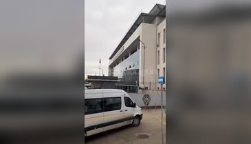 Bursa'da emniyet önünde hareketli saatler! Bozbey ve diğer şüphelilerin sevki bekleniyor