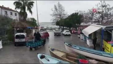 Bursa'nın 'Küçük Venedik'i sezonu açtı ama yolları kapandı