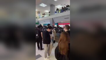 Bursa'da Celal Şengör izdihamı! Uzun kuyruklar oluştu...