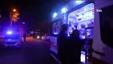 "Parkın lambası niye yanmıyor?" diyerek muhtara saldırdılar!