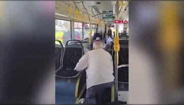 İsrail Başkonsolosluğu önünde çatışma: Kurşun otobüse isabet etti! O anlar kamerada...