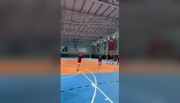 Bursa'da spor yatırımları sürüyor! Uludağ İçecek'ten öğrencilere şut makinası!