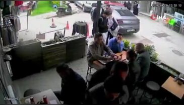 Bursa'da yaşlı adam işletme sahibi sayesinde hayata tutundu!