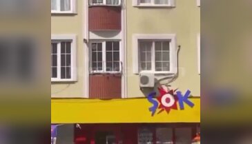 Bursa'da panik anları! Boş ev bir anda alev aldı...
