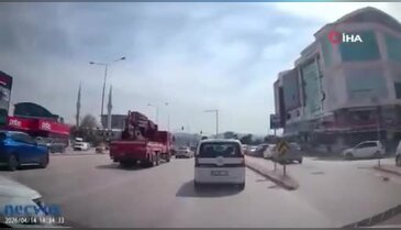 Bursa'da yürekleri ağza getiren olay! Bir adımla hayatta kaldı...