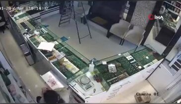 Kuyumcunun çığlığı soyguncuları kaçırdı! O anlar kamerada
