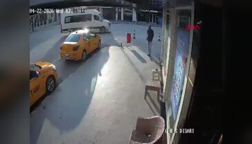 Hatay'da uyuşturucu bağımlısı şahıs satırla 3 kişiyi yaraladı