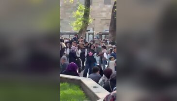 Bursa'da Ulucami'ye akın! içeri girmek bile zorlaştı