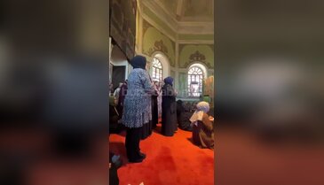 Tarihi Bursa'da çarpıcı görüntü! Emir Sultan'da büyük hareketlilik