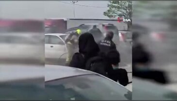 Bursa'da otoparkta panik anları!