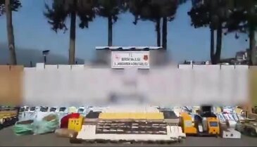 Bursa'da jandarma düğmeye bastı: Tonlarca kaçak tütün yakalandı!
