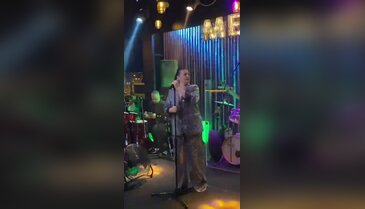 Simge Akşar Meze Özlüce'de Kulakların pasını sildi