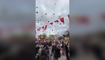 Bursa'da minik Alparslan'ın amansız hastalığa karşı zaferi! Yüzlerce balon onun için havalandı...