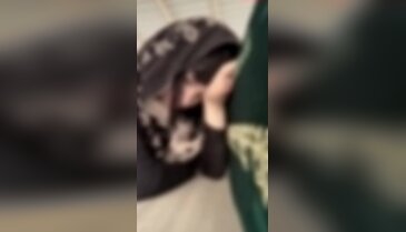 Bu kadarına da pes! Dedesinin cenazesinde yaptıklarına bakın