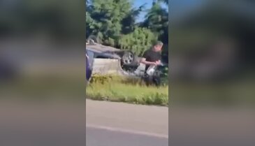 Bursa Gölyazı yolunda korkutan kaza! Araç takla attı...