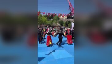 Bursa'da 19 Mayıs coşkusu meydanlara taştı!