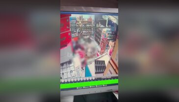 Bursa'da Suriyeli marketçiden lise öğrencisine taciz iddiası: Mahalle ayağa kalktı