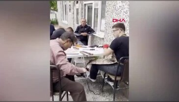 Bursa'da öğrenciler köy köy gezip bıçak bilediler