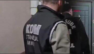 Kilolarca sahte altın ele geçirildi! Deste deste sahte dolar ve avro da var...