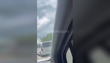 Bursa çevre yolunda korkutan yangın! Otobüs alevlere teslim oldu...