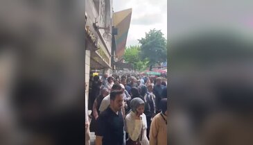 İğne atsan yere düşmüyor! Bursa'da arife günü çarşılar doldu taştı