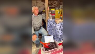 1 tane zeytine dudak uçuklatan fiyat! Satıcının savunması da akılalmaz...