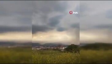 Bursa'da sağanak ve dolu! Sokaklar göle döndü, vatandaşlar zor anlar yaşadı